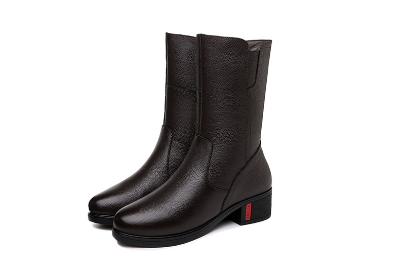 2025 shoes collection SKU-2025083